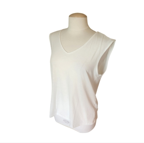 NWT White Vneck Batwing Shein Tank Top - Picture 5 of 9